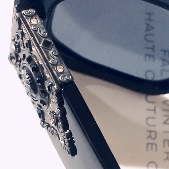 💋💋SOLD💋💋Rare Versace sunglasses 1990’s vintage - Picture 15 of 16